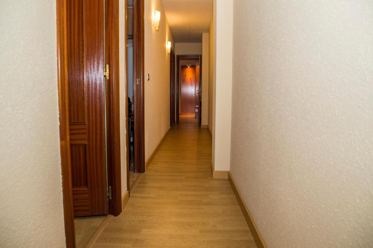 Apartamento Reus 1 - Parking Gratuito Dış mekan fotoğraf